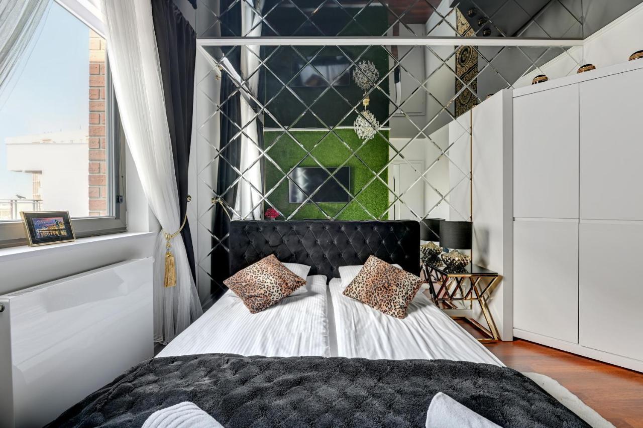 Apartment Grand - Garden Gates *